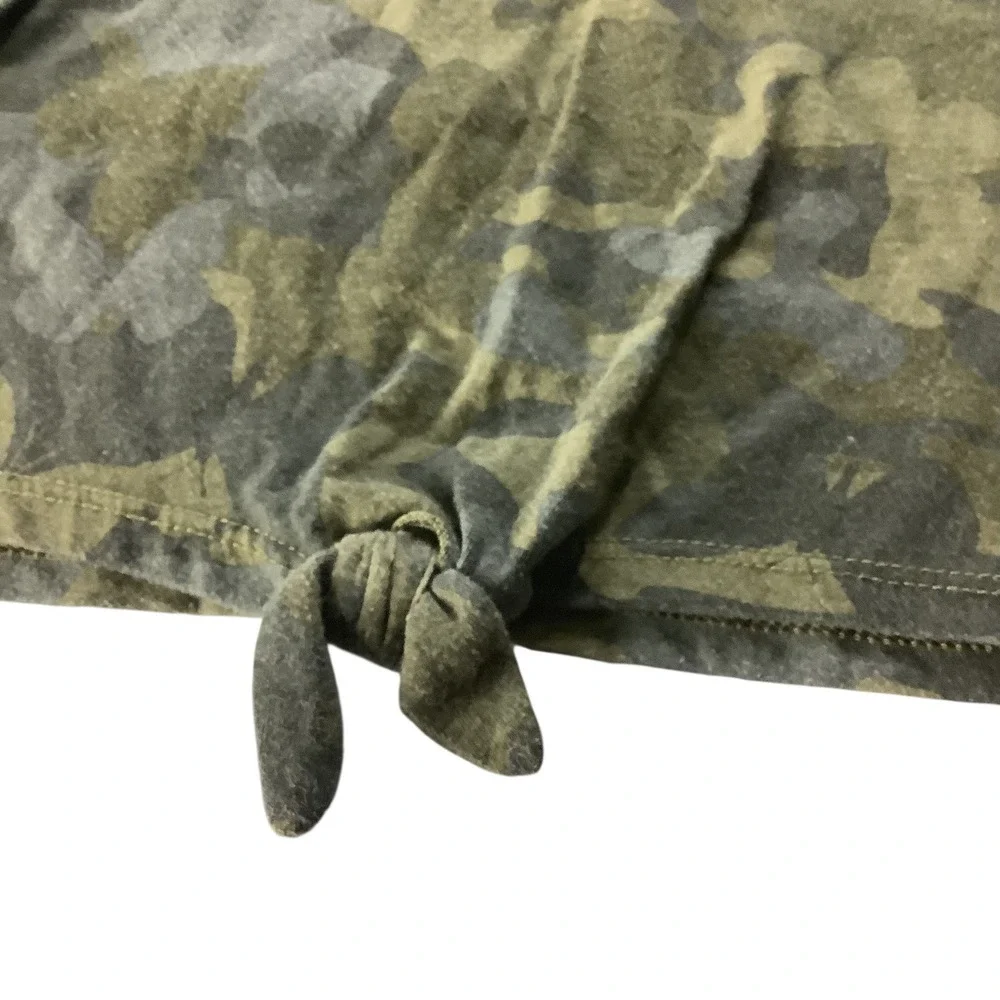 Epic Threads Girls Camo T-Shirt Tie Front‎ Pocket Tee Size 6 Green Crew Neck